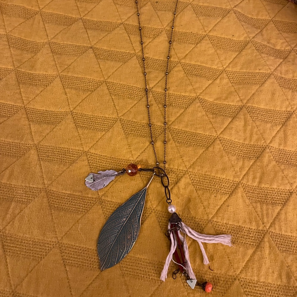 Plunder never worn long necklace